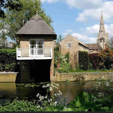 Historic Cambridgeshire Cottage Godmanchester 외부 사진